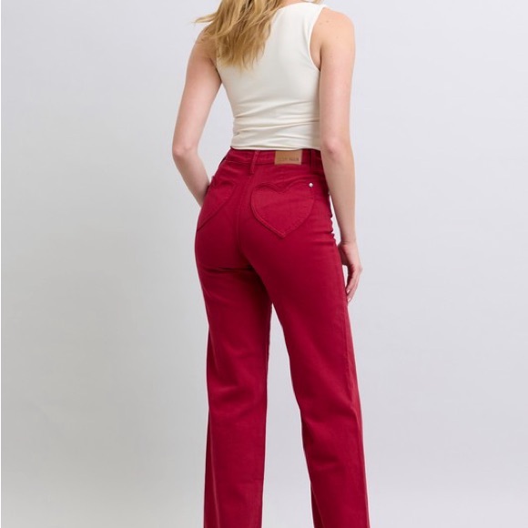 Judy Blue Denim - Judy Blue Heart Shaped 90s straight